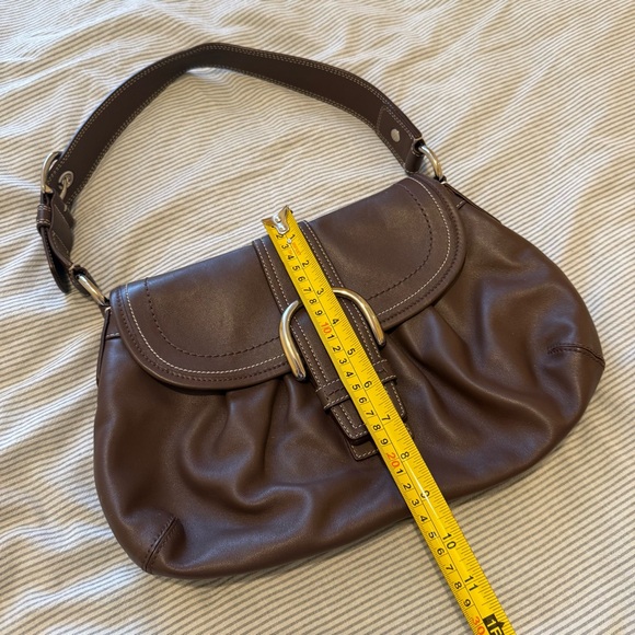 Coach Pleated Brown Leather Shoulder Buckle Bag - Picture 15 of 15